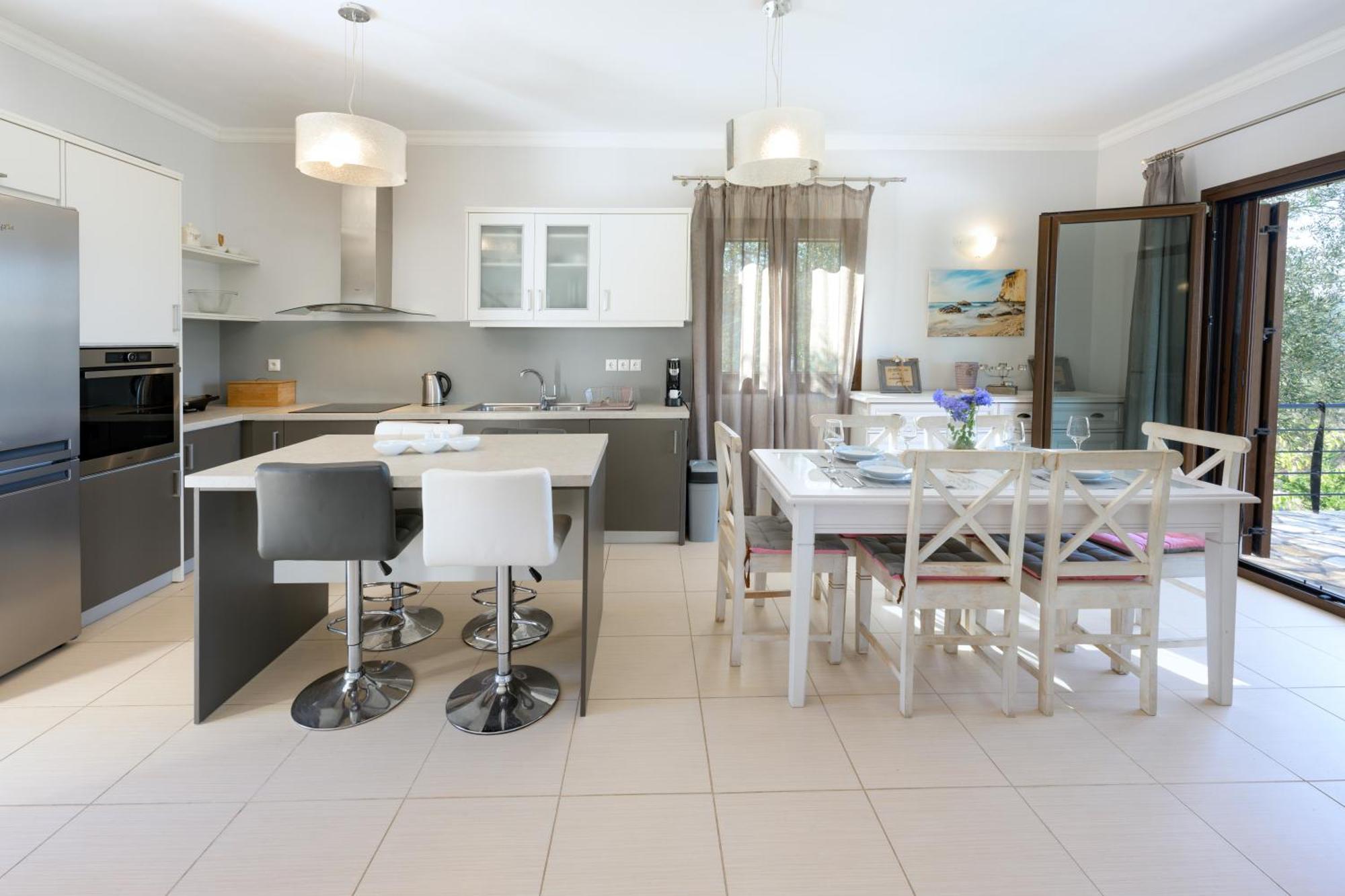 Villa Bougarini Haven Family Villa Rock Pool Oasis Ieromonachos Exterior foto