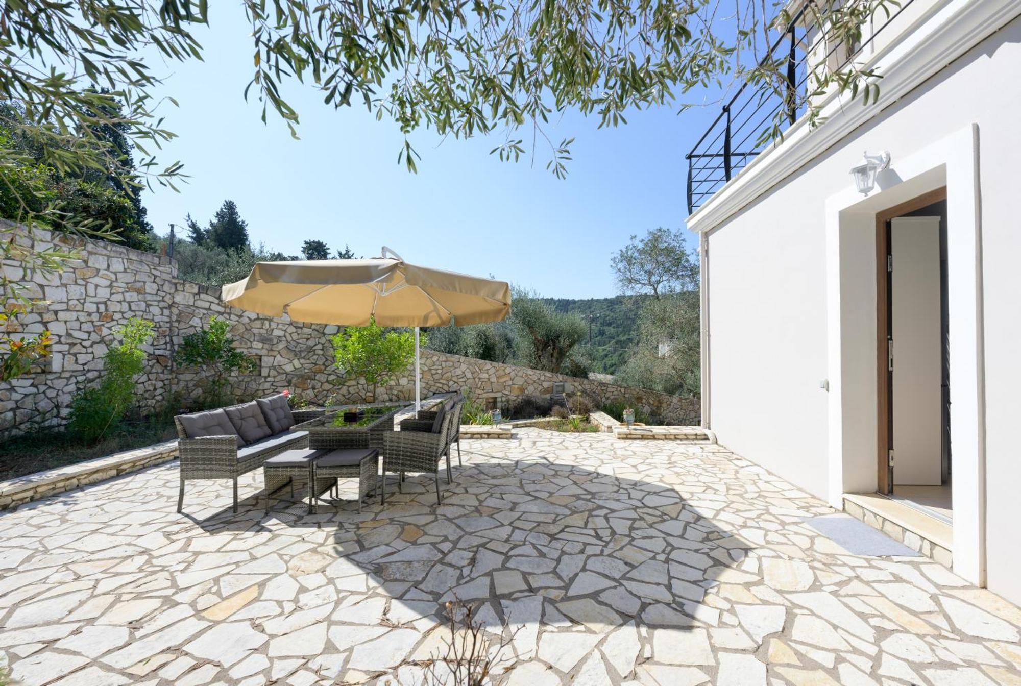 Villa Bougarini Haven Family Villa Rock Pool Oasis Ieromonachos Exterior foto